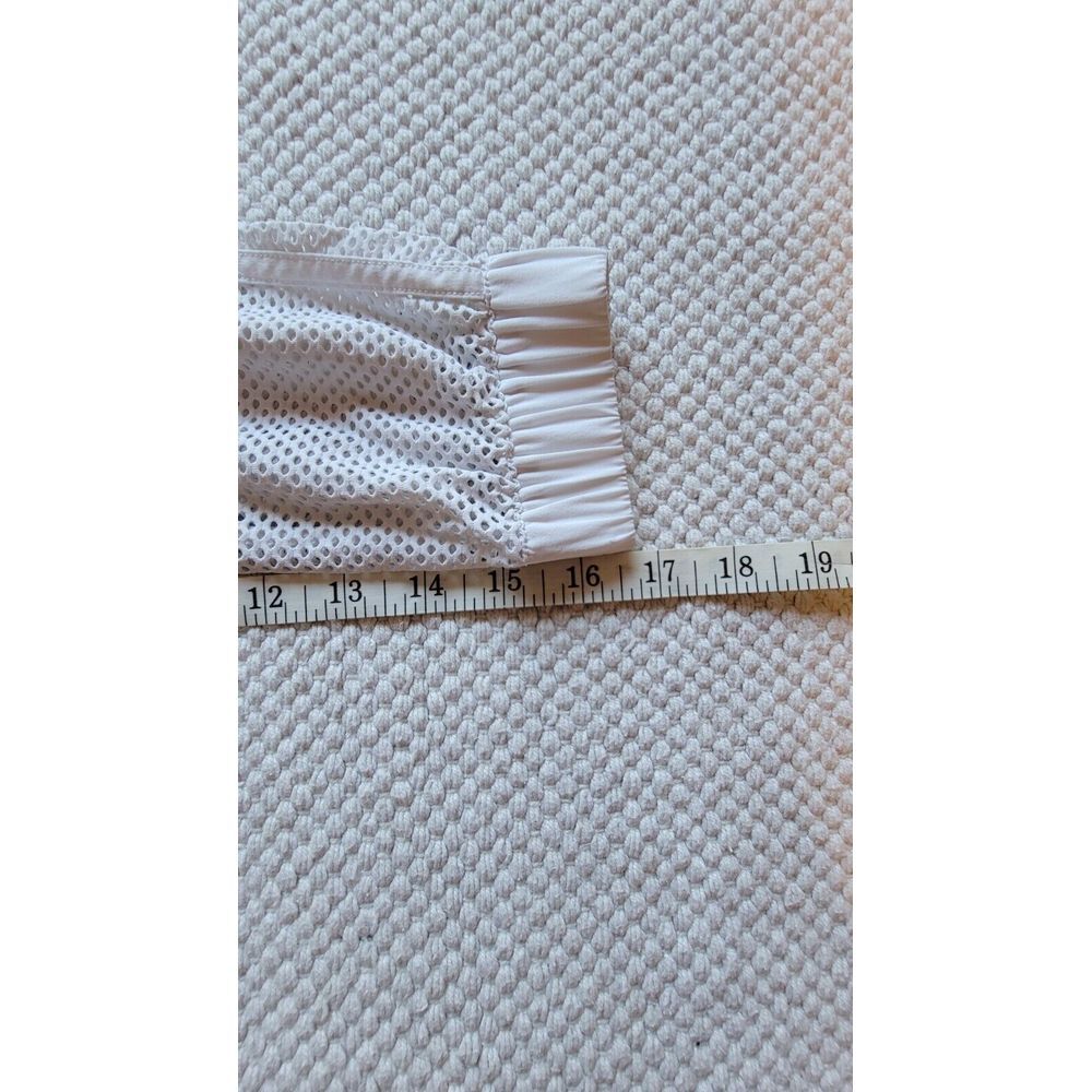 Lululemon White Mesh‎ on Mesh Size Small Long Sleeve Pullover Workout Yoga Top - Picture 8 of 8